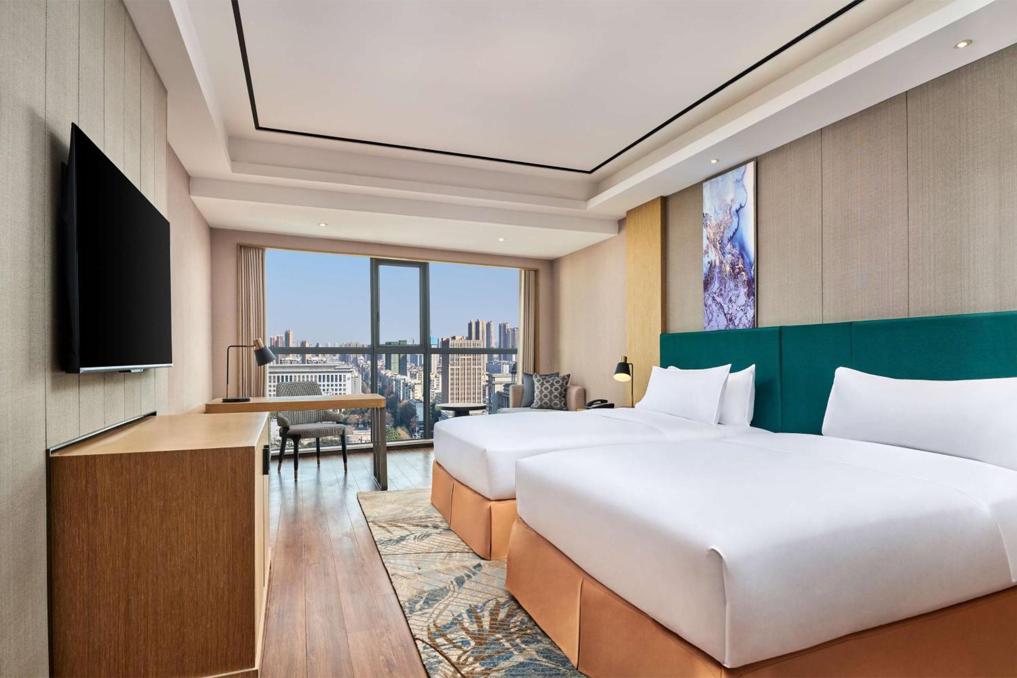 Hilton Garden Inn Wuhan Hankou ภายนอก รูปภาพ