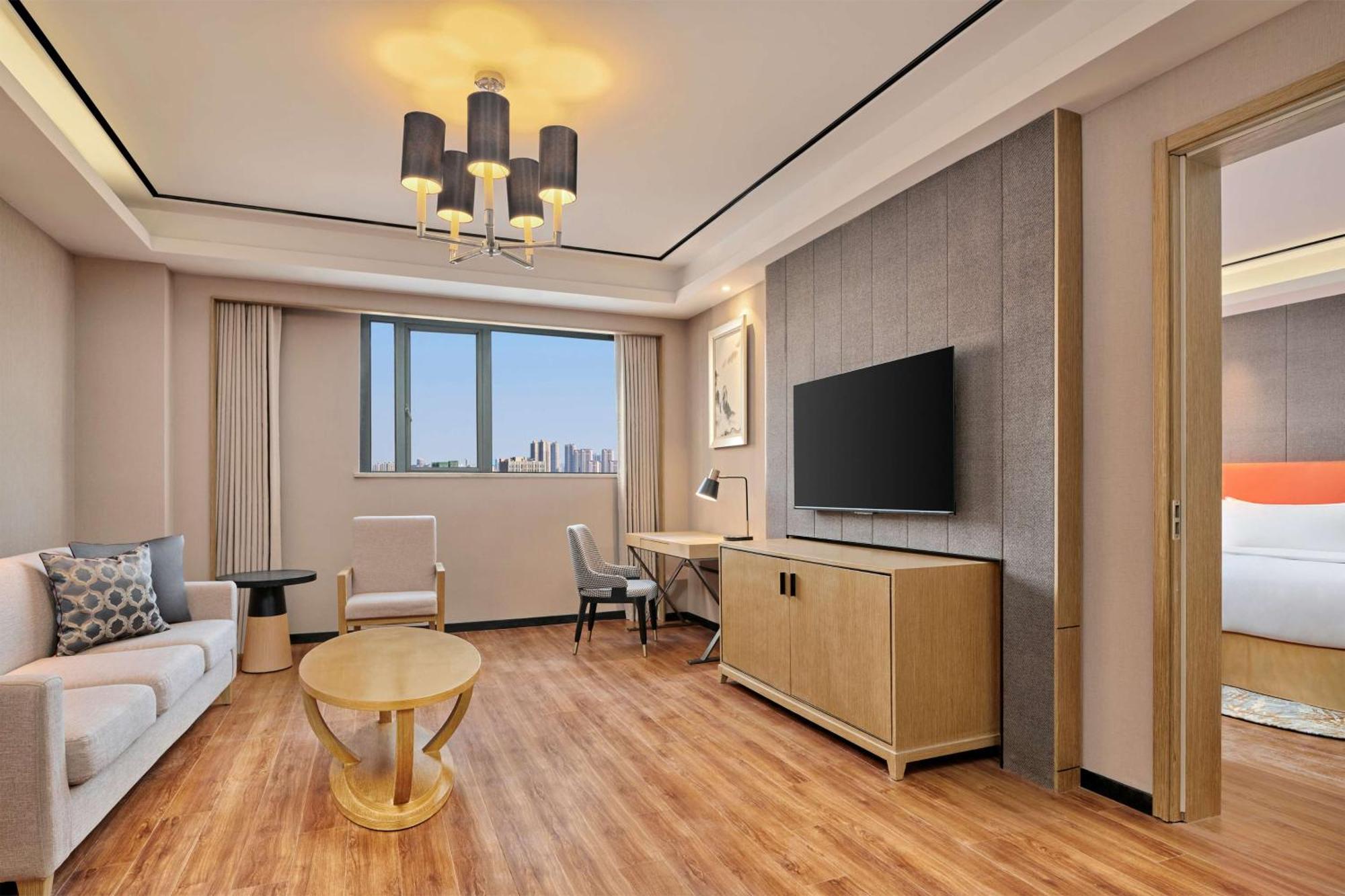 Hilton Garden Inn Wuhan Hankou ภายนอก รูปภาพ