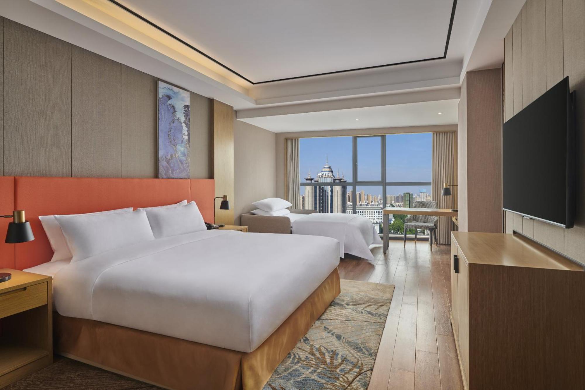 Hilton Garden Inn Wuhan Hankou ภายนอก รูปภาพ